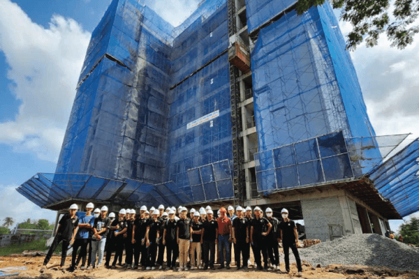 kỹ thuật xây dựng là nền tảng quan trọng cho mọi dự án xây dựng, đảm bảo tính an toàn và bền vững.